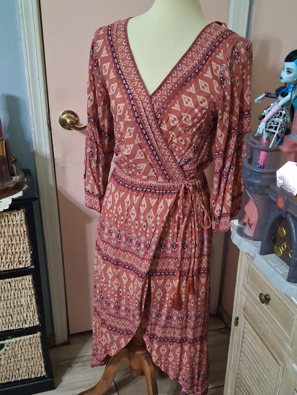 Skies Are Blue Rust-Red Printed Wrap Dress